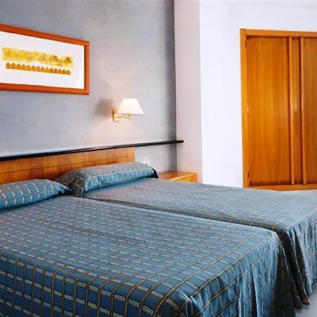 Hipotels Bahia Cala Millor - Adults Only 4*