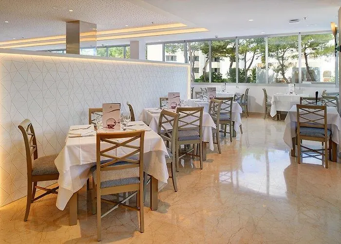 Hotel Hipotels Bahia - Adults Only 4*